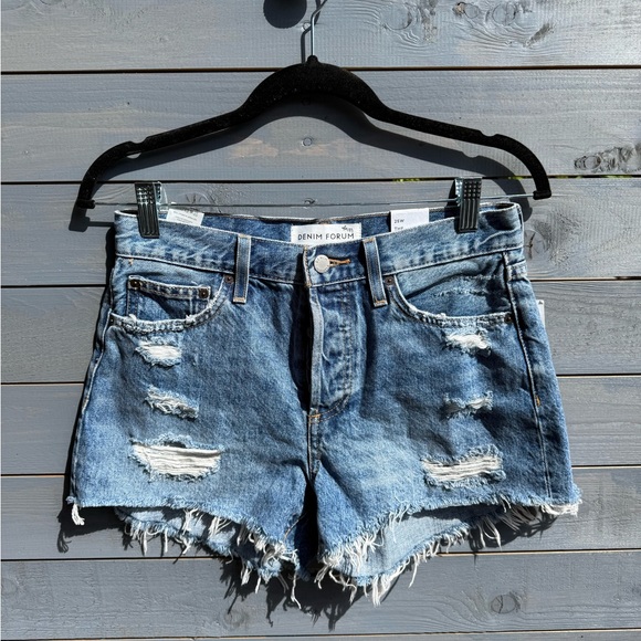 Denim Forum Classic Blue Jeans - Picture 1 of 6